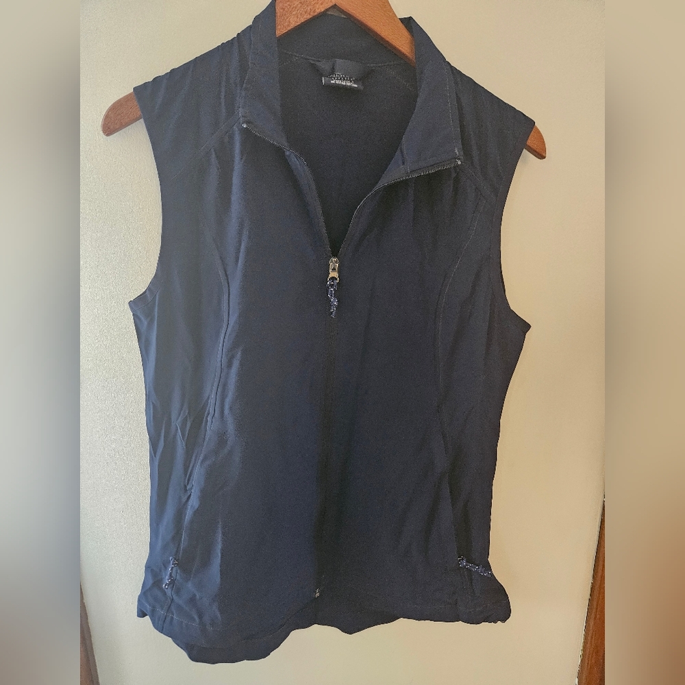 Charles River vest